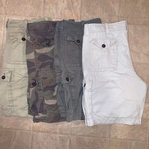 4 Pair Men’s American Eagle Cargo Shorts Size 40